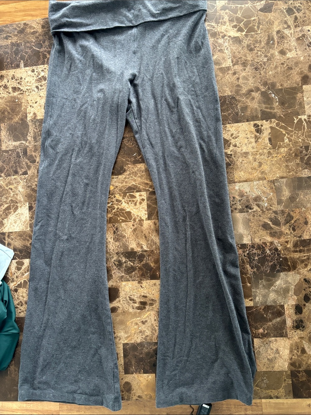 PINK Victoria's Secret Kids Charcoal Gray Flare Leggings